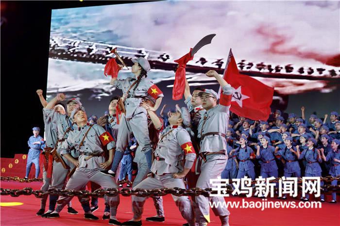 救援贪玩的大象